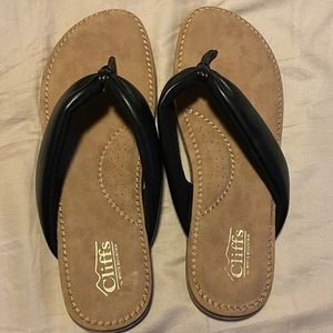 Cliffs white mountain sandals